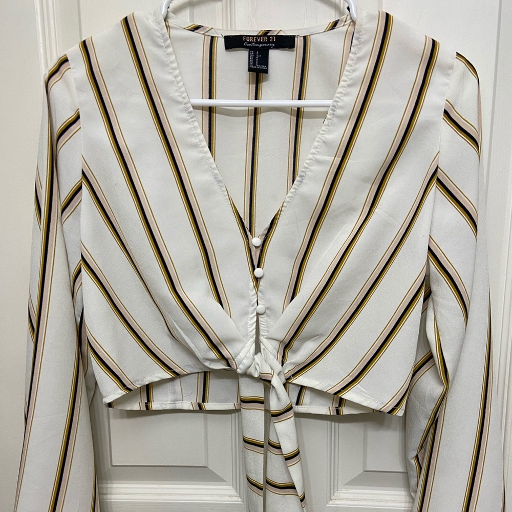 Cropped long sleeve and shorts set